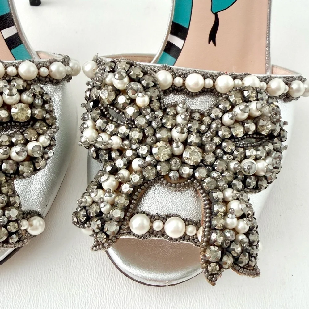 GUCCI || Allie Bow Metallic Pearl Crystal Bridal Sandals Silver Heels EU 36.5
